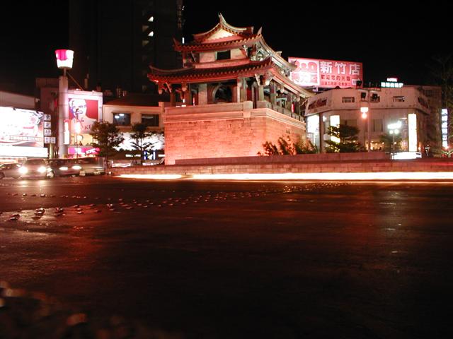 Dongmen Gate under lights